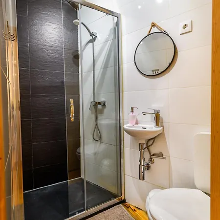 Casa Ribeiro Sabugueiro (Guarda)